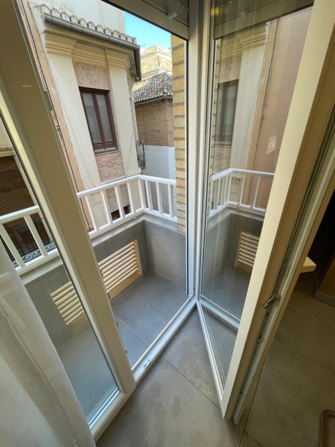 Family Catedral Centro Apartment Granada Ngoại thất bức ảnh