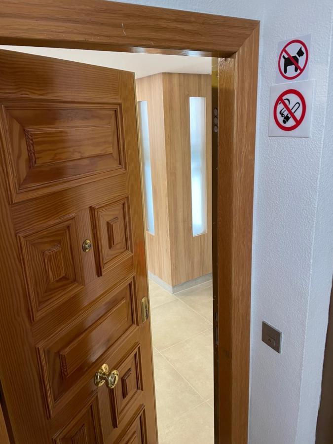 Family Catedral Centro Apartment Granada Ngoại thất bức ảnh