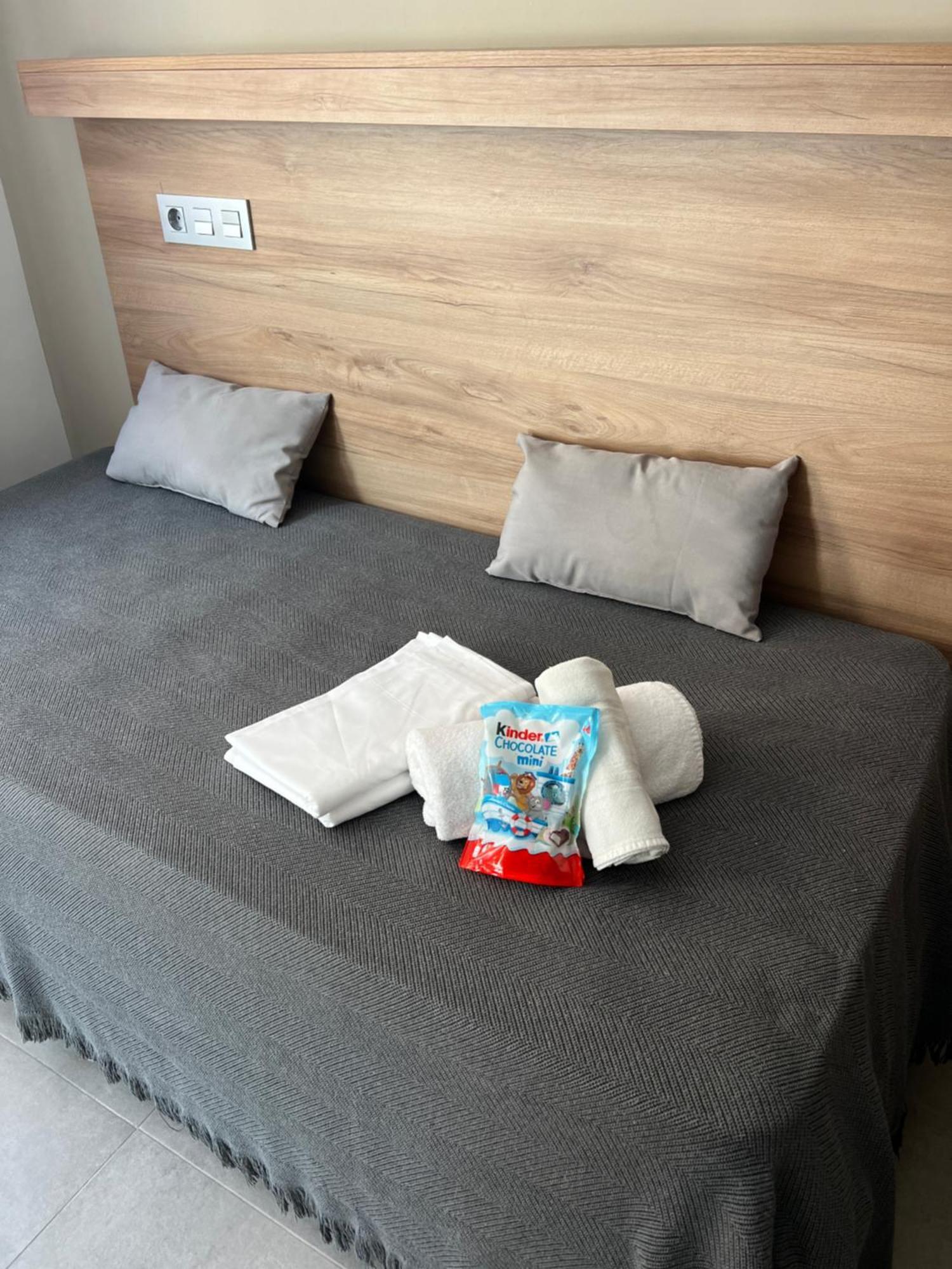 Family Catedral Centro Apartment Granada Ngoại thất bức ảnh