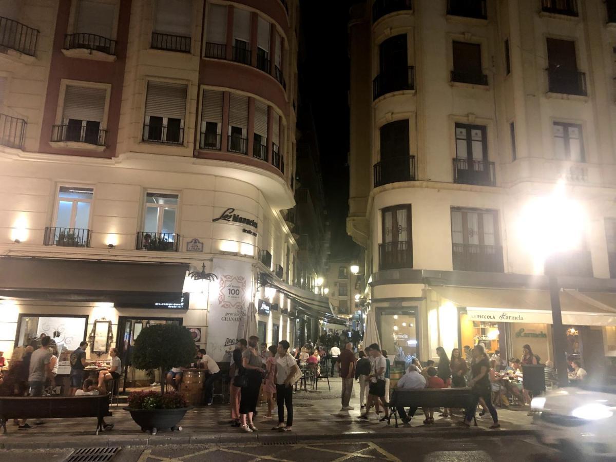Family Catedral Centro Apartment Granada Ngoại thất bức ảnh